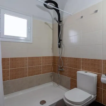 Ruby's 2-bedroom In Appartement *