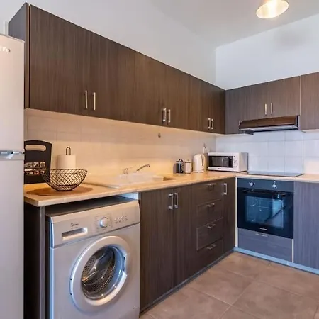 Ruby's 2-bedroom In Appartement